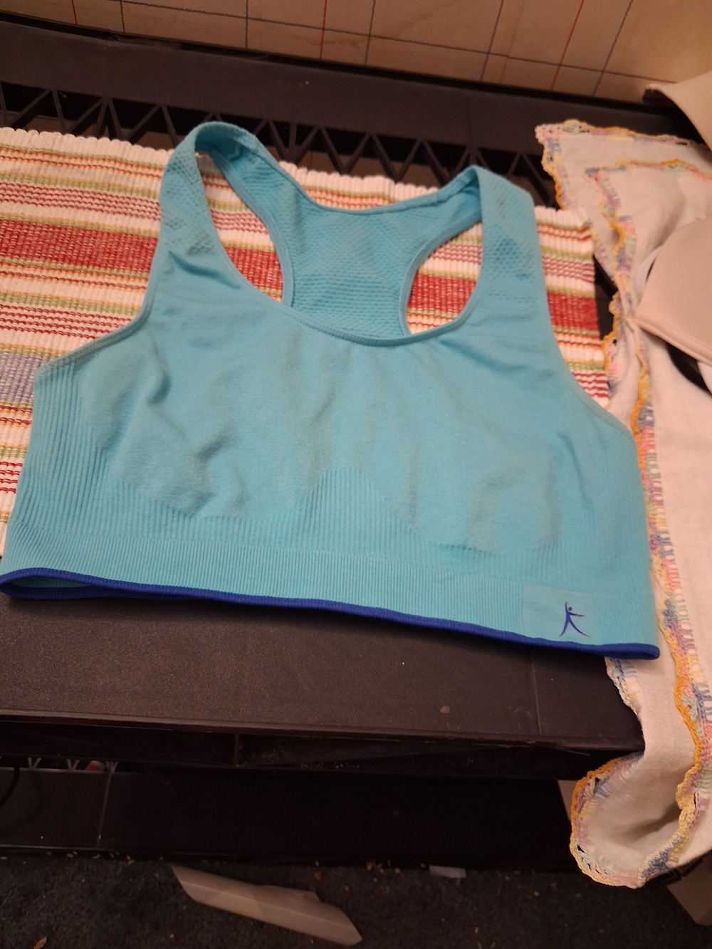Danskin Now Aqua Seamless Racerback Sports Bra with Royal Trim